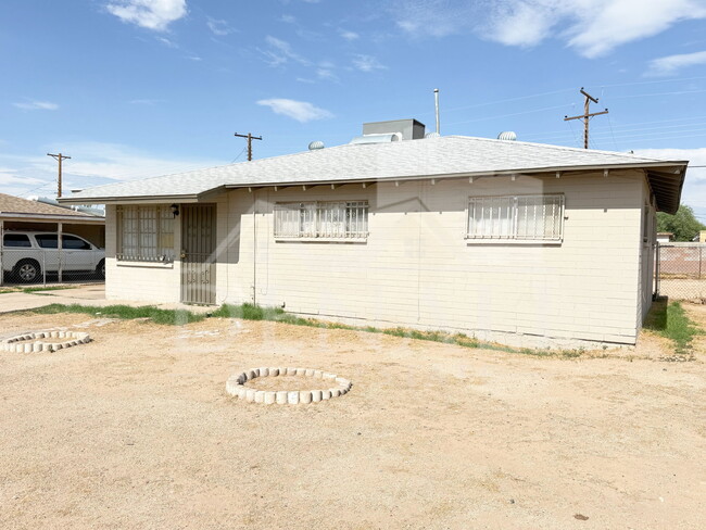 property at 7007 S 8th St