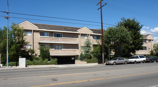 12535 Oxnard Street in North Hollywood, CA - Building Photo - Building Photo