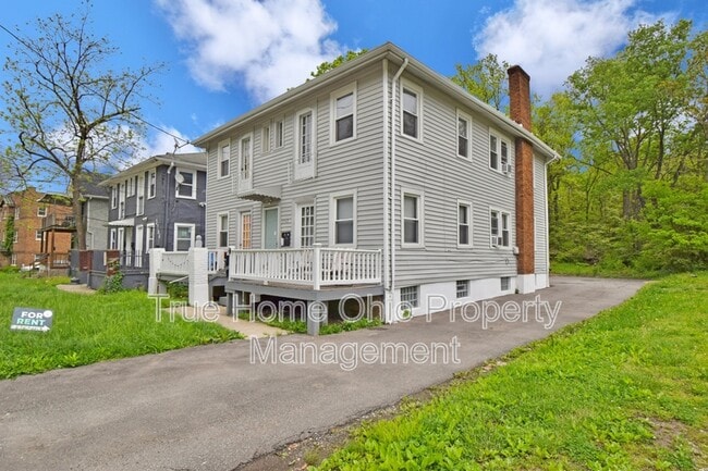 3762 Vine St in Cincinnati, OH - Building Photo - Building Photo