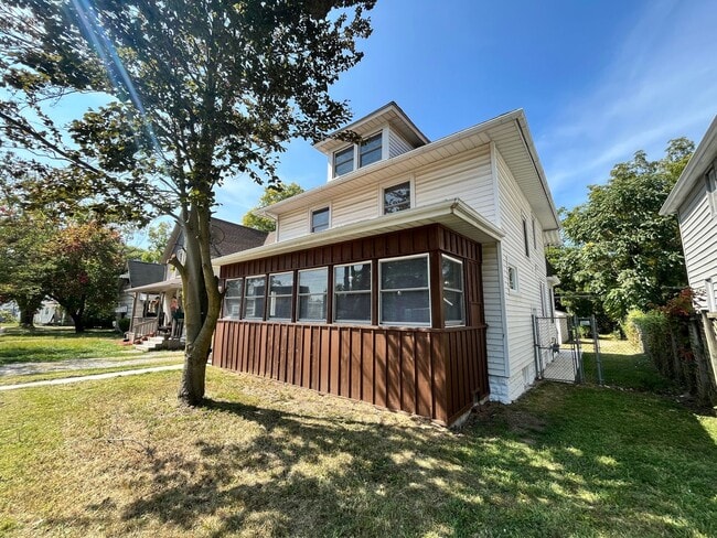 property at 3320 Broadway