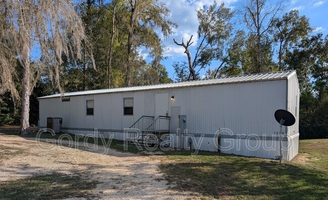 property at 3020 Camp Rd