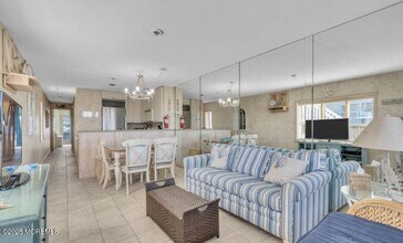 2108 S Ocean Ave in Seaside Park, NJ - Foto de edificio - Building Photo