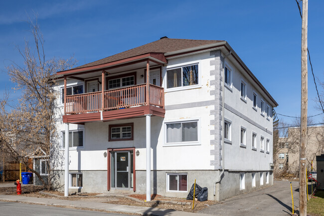 22 Dalpé St in Gatineau, QC - Building Photo - Primary Photo