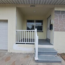 2851 28th Ave N in St. Petersburg, FL - Building Photo - Building Photo