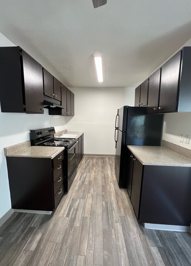 property at 1200 E Powell Blvd