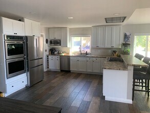 4641 Cameo Dr in Santa Maria, CA - Building Photo - Building Photo