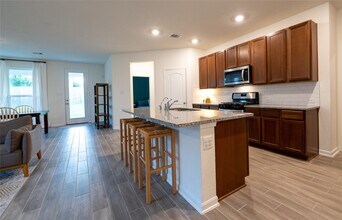 8772 Ute Creek Ln in Magnolia, TX - Building Photo - Building Photo