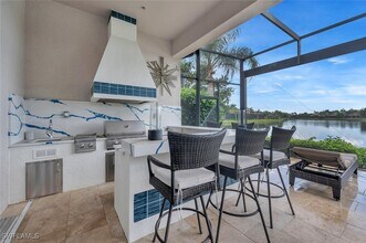 8957 Shenendoah Cir in Naples, FL - Building Photo - Building Photo