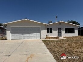 7767 Colwyn Ave in Highland, CA - Building Photo