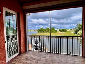 174 Shadroe Cove Cir in Cape Coral, FL - Building Photo - Building Photo