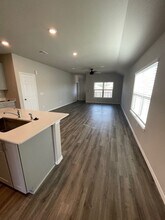323 Cumberland Forest Dr in Magnolia, TX - Building Photo - Building Photo