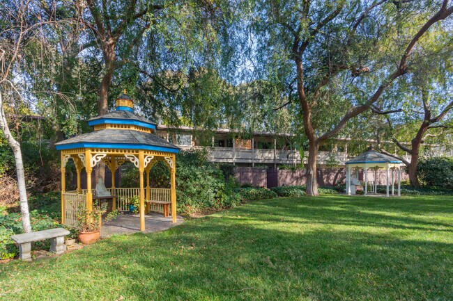 Ananda Community in Mountain View, CA - Building Photo - Building Photo