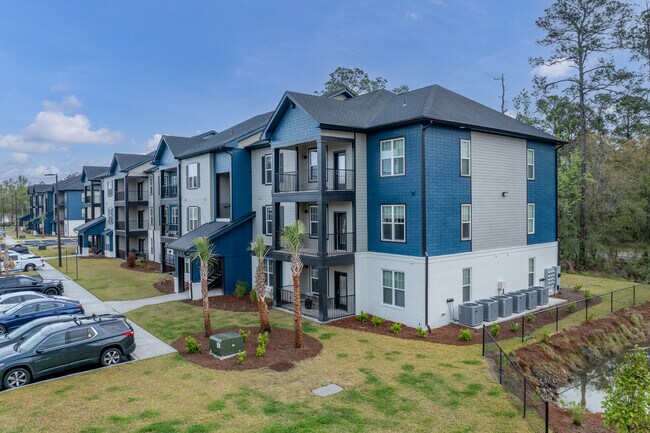 Odyssey at Mallette Gardens in Kingsland, GA - Building Photo - Building Photo