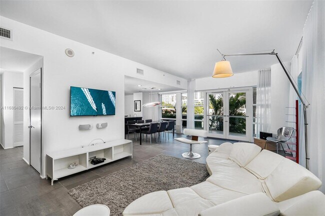 6103 Aqua Ave in Miami Beach, FL - Building Photo - Building Photo