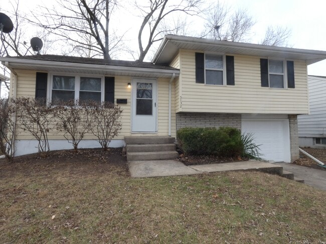 property at 5132 N Richmond Ave