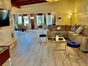 14155 Old Cutler Rd in Palmetto Bay, FL - Building Photo - Building Photo