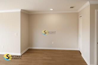 5669 George Ct, Unit 102 in Jacksonville, FL - Building Photo - Building Photo