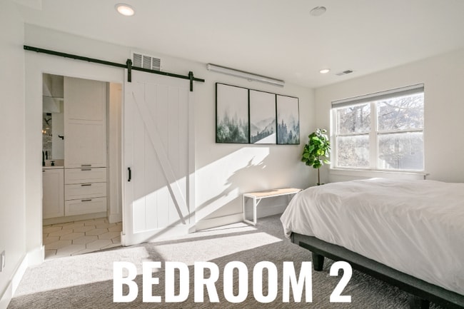 3044 Speer Blvd in Denver, CO - Foto de edificio - Building Photo