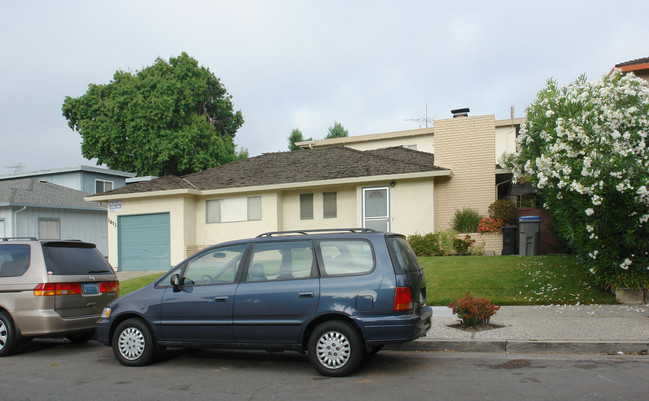 1613 Beck Dr in San Jose, CA - Building Photo - Building Photo