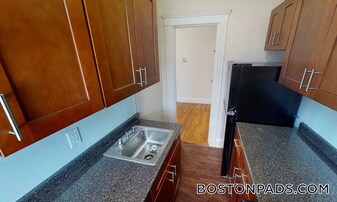 1191 Boylston St, Unit 59 in Boston, MA - Building Photo