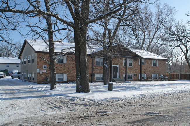 2808 Verndale Ave in Anoka, MN - Building Photo - Building Photo