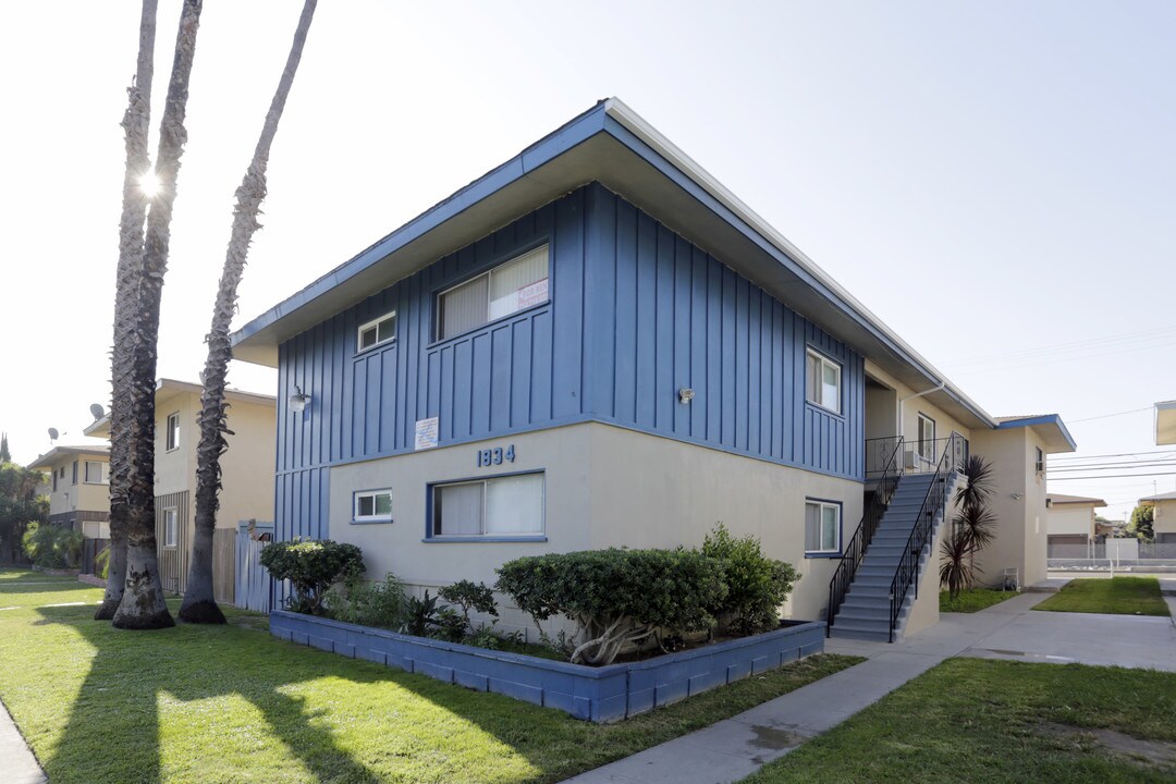 Greenleaf Apartments in Anaheim, CA - Building Photo