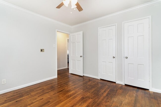 property at 910 Reverchon Dr