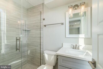 2529 N 2nd St, Unit 2 in Philadelphia, PA - Building Photo - Building Photo