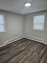 4 River St in Boston, MA - Foto de edificio - Building Photo