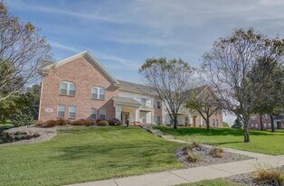 Seminole Creek in Fitchburg, WI - Building Photo