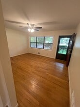 1405 Southland Vista Ct NE in Atlanta, GA - Foto de edificio - Building Photo