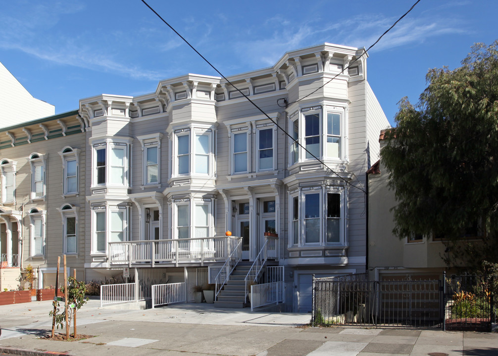 259-267 Bartlett St in San Francisco, CA - Building Photo