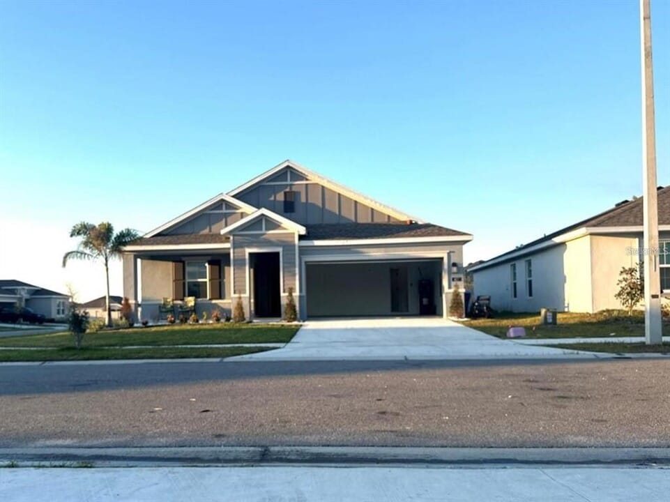 401 Sandbar Ln in Haines City, FL - Building Photo