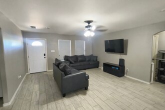 3804 Crockett St in San Angelo, TX - Building Photo - Building Photo