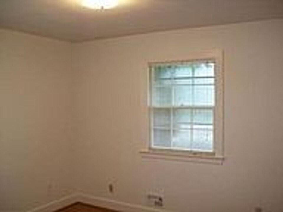 4306 Race St in Portsmouth, VA - Foto de edificio