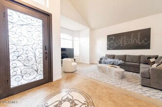 5536 E Campo Bello Dr in Scottsdale, AZ - Building Photo - Building Photo