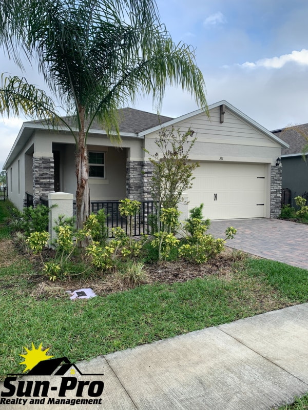 311 Caryota Ct in New Smyrna Beach, FL - Building Photo - Building Photo