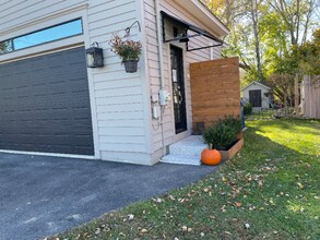 6 Samuel Rd in Portland, ME - Building Photo - Building Photo