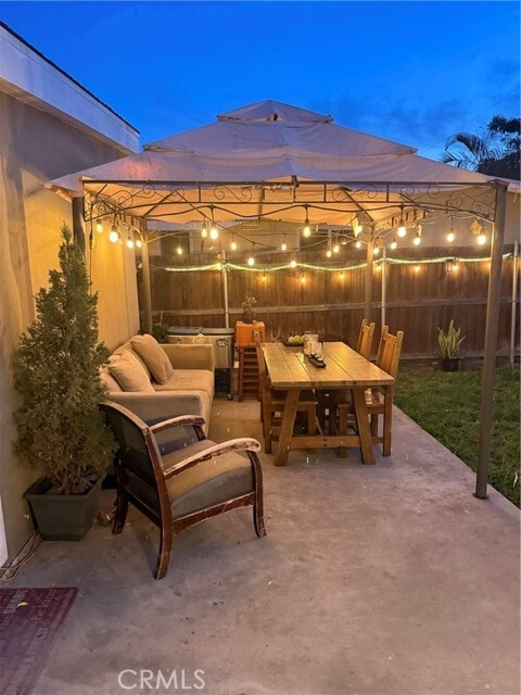 property at 2543 E Santa Fe Ave