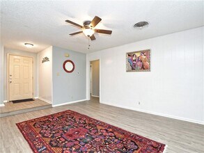 1105 Alden Dr in Austin, TX - Building Photo - Building Photo