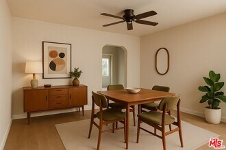 925 S Holt Ave in Los Angeles, CA - Building Photo - Building Photo