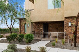 17850 N 68th St in Phoenix, AZ - Building Photo