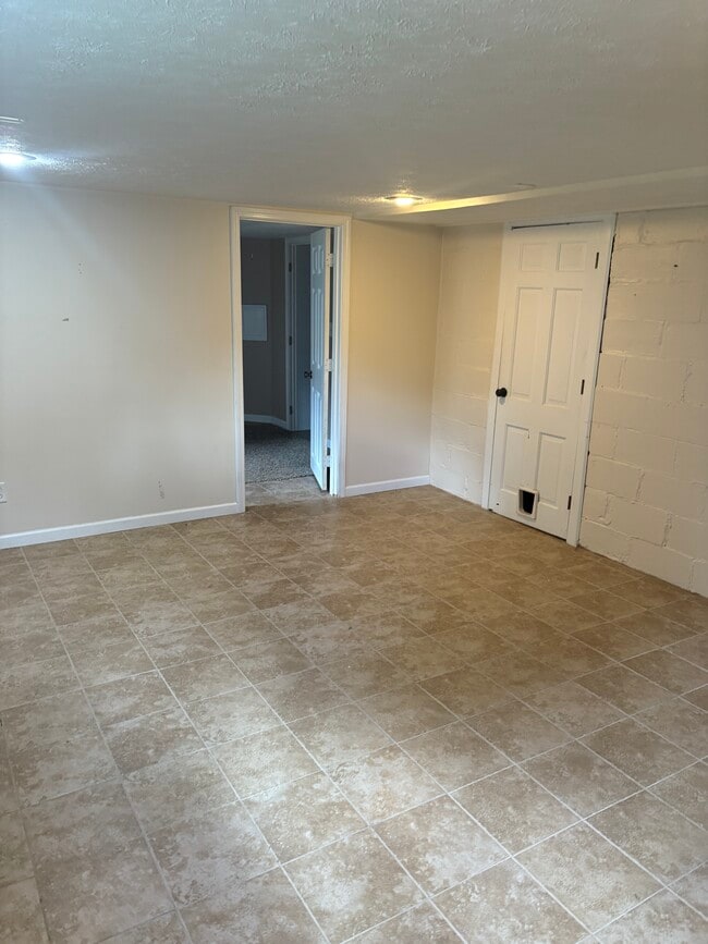 1437 E Edwards Ave in Indianapolis, IN - Building Photo - Building Photo