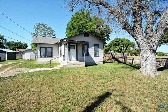 property at 122 Perryman St