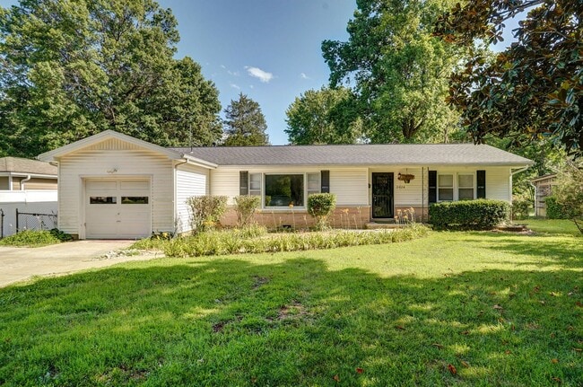 property at 2024 E Cinderella St