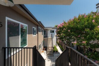 3204 Collier Ave in San Diego, CA - Building Photo - Building Photo