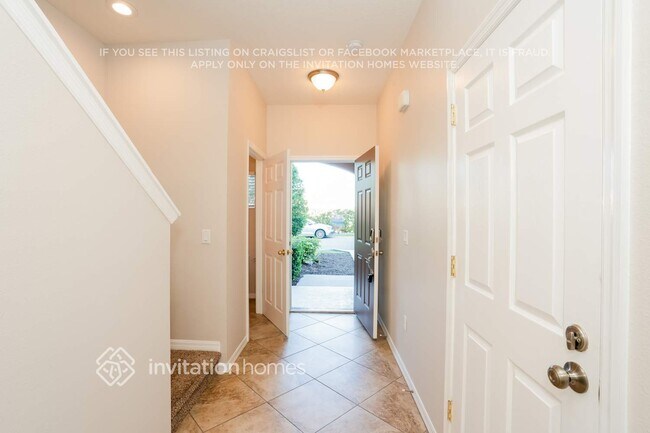 1366 Grantham Dr in Sarasota, FL - Building Photo - Building Photo