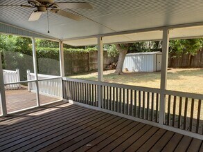 1101 Glenwood Ave in Nichols Hills, OK - Building Photo - Building Photo