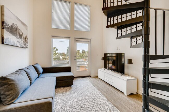 5100 E 29th Ave-Unit -217 in Denver, CO - Building Photo - Building Photo