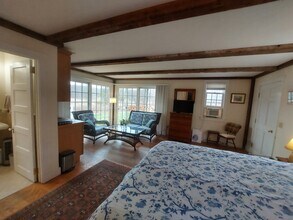 286 Sharon Mountain Rd, Unit Darius'Suite in Sharon, CT - Building Photo - Building Photo